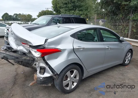 2013 Hyundai Elantra Gls z USA, uszkodzony, nr VIN 5NPDH4AE6DH305880